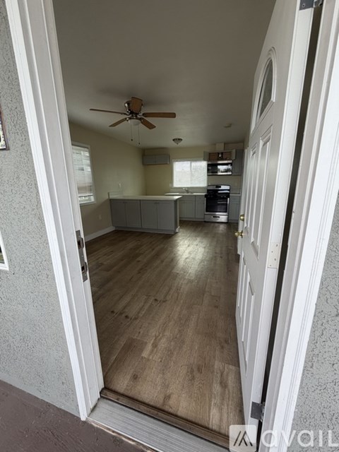 1943 Olive Ave 1 Apartment for Rent