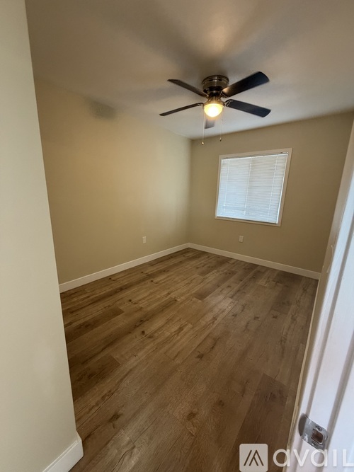 1943 Olive Ave 1 Single Family Home for Rent - Photo gallery 5
