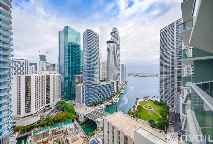 77 SE 5th St 2 Beds Condo for Rent - Photo gallery 1