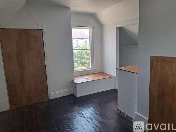 618 E 16th Ave 5 Beds Single Family Home for Rent - Photo gallery 5