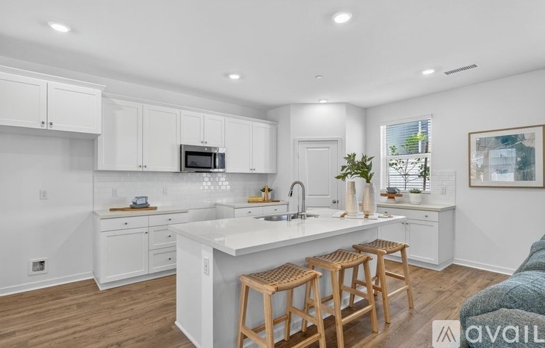 26654 Indigo Way 5 Beds Single Family Home for Rent - Photo gallery 5