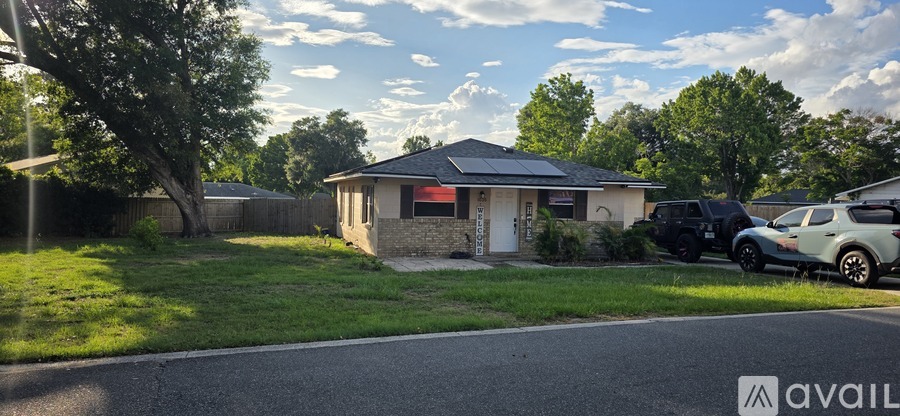 1035 Mulberry Lane 4 Beds Single Family Home for Rent - Photo gallery 3