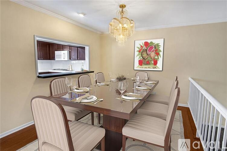 21800 Marylee St 3 Beds Townhouse for Rent - Photo gallery 5