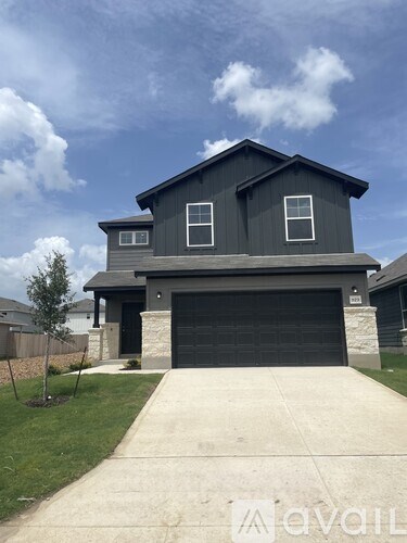 819 Bluegrass Point 4 Beds Apartment for Rent