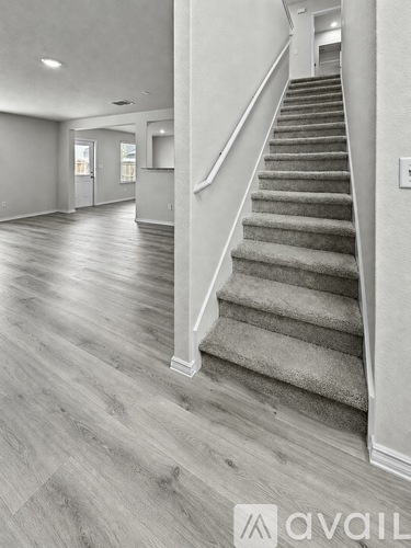 819 Bluegrass Point 4 Beds Single Family Home for Rent - Photo gallery 3
