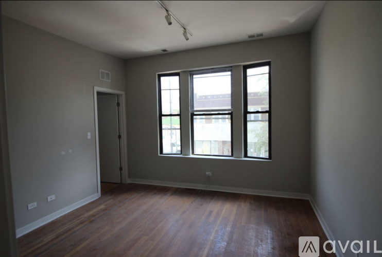 4208 N Milwaukee Ave 1 Apartment for Rent - Photo gallery 2