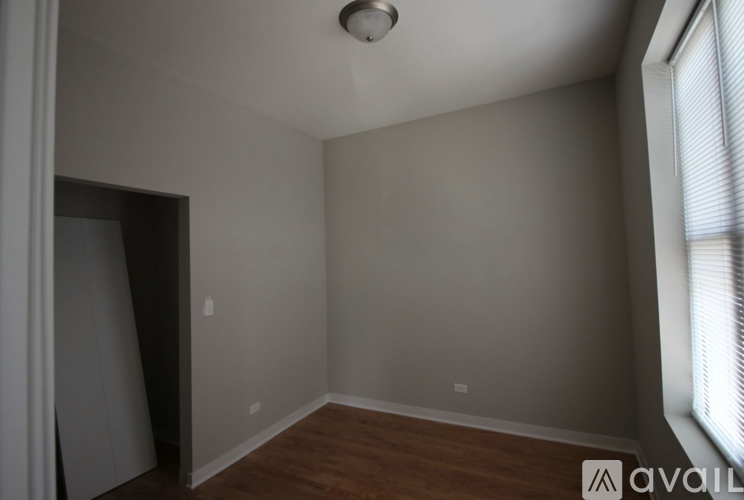 4208 N Milwaukee Ave 1 Apartment for Rent - Photo gallery 3