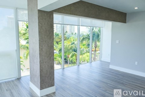 550 Ocean Drive 4 Beds Apartment for Rent