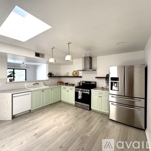17735 Kinzie Street 2 Beds Apartment for Rent