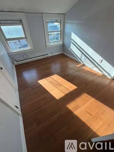 116 22nd St 1 Apartment for Rent - Photo gallery 1