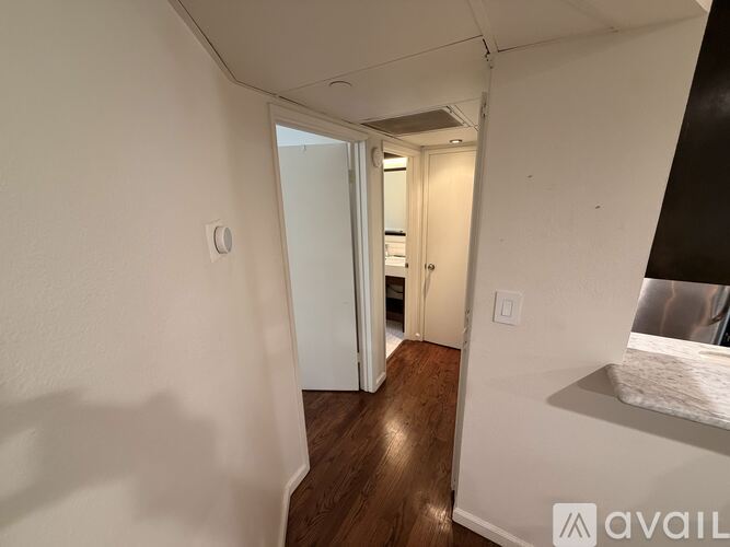 1118 East Palmer Avenue 1 Condo for Rent - Photo gallery 4