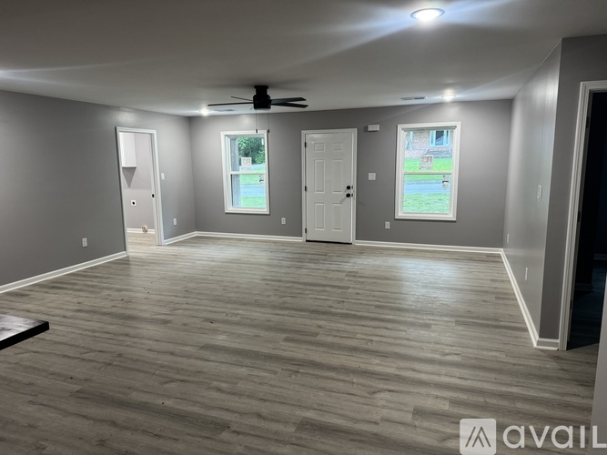 1110 Woodgate Dr 3 Beds Single Family Home for Rent - Photo gallery 2