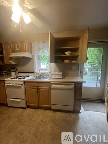 33 Valley Drive 1 Single Family Home for Rent - Photo gallery 5