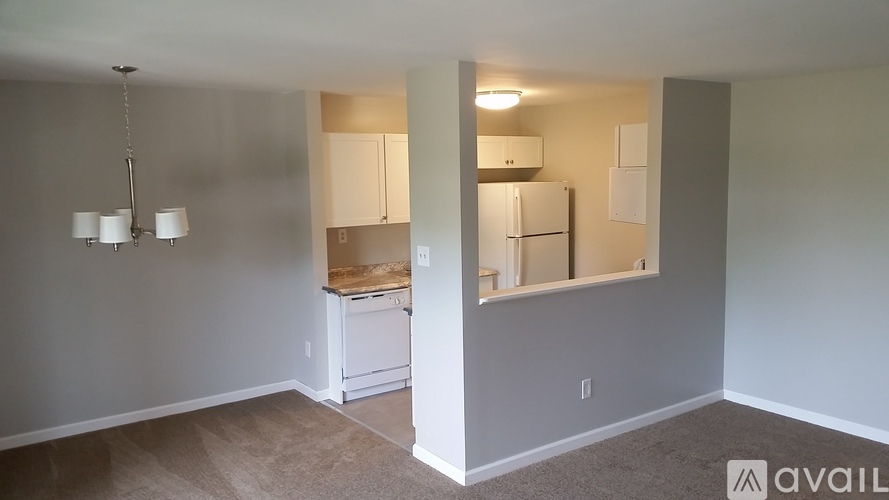 2 Fortune Road West 1 Condo for Rent - Photo gallery 2