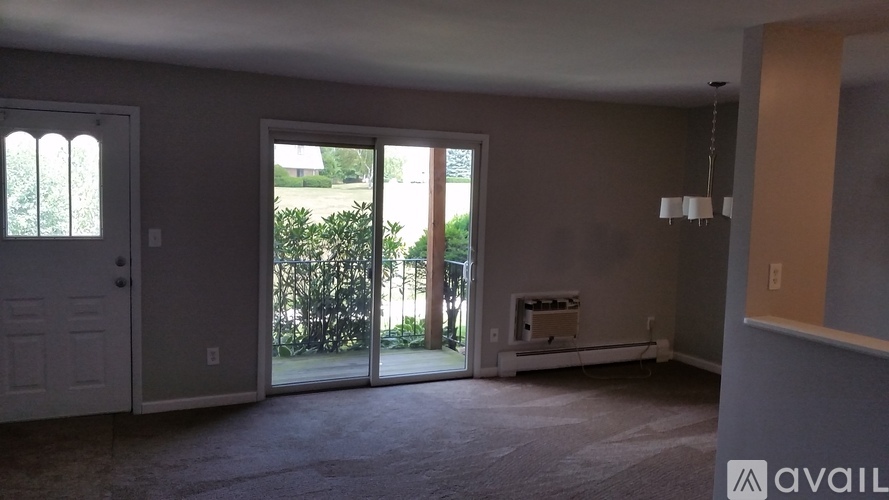 2 Fortune Road West 1 Condo for Rent - Photo gallery 4