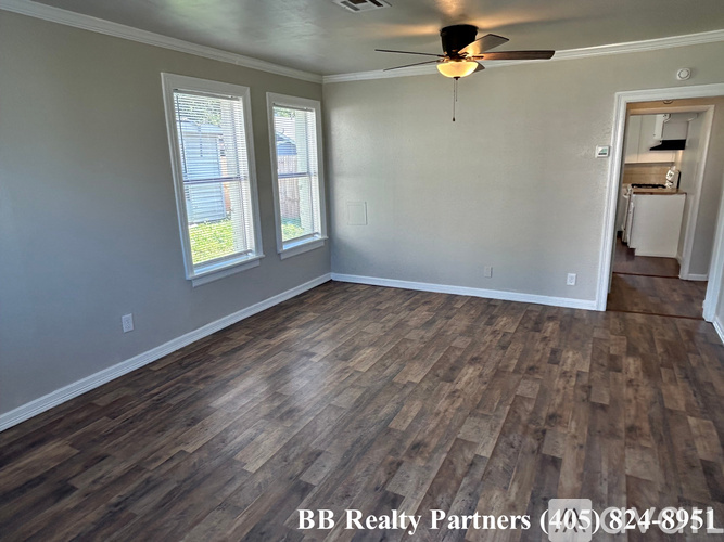1122 S Xanthus Pl 2 Beds Single Family Home for Rent - Photo gallery 2