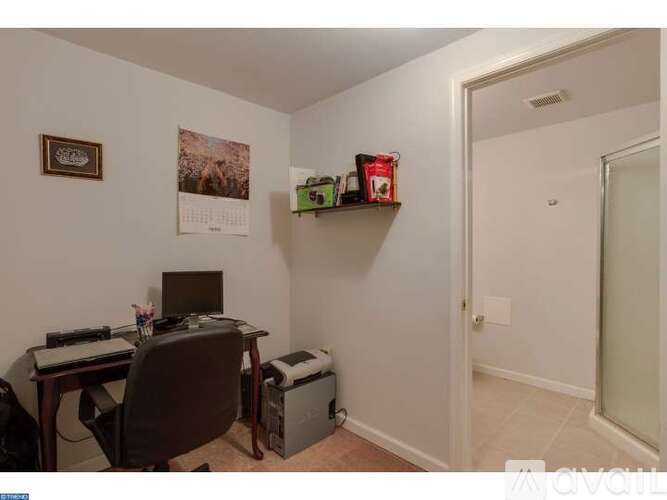 68 Main Street 3 Beds Townhouse for Rent - Photo gallery 5
