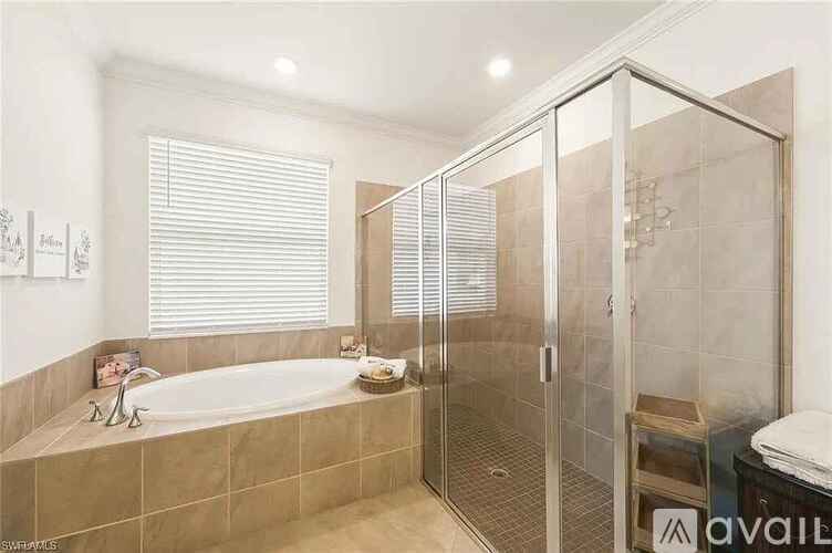 2275 Dancy Street 3 Beds Single Family Home for Rent - Photo gallery 2