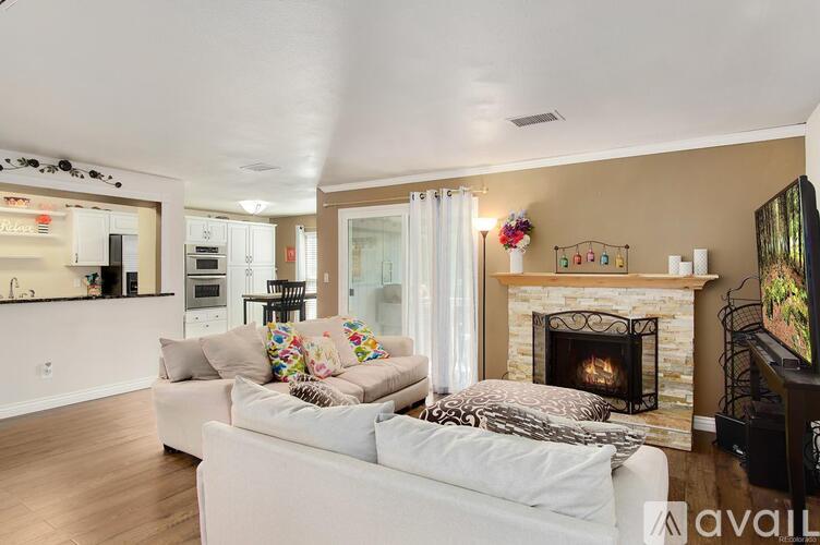 7303 S Xenia Ct 2 Beds Apartment for Rent - Photo gallery 4