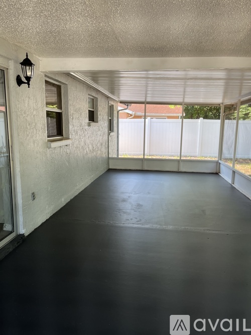 11905 Meadow Drive 2 Beds Single Family Home for Rent - Photo gallery 2