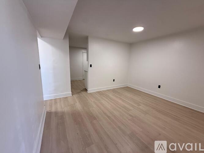 12215 W Dixie Hwy 2 Beds Apartment for Rent - Photo gallery 4