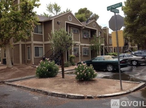 2687 Aarondavid Drive 2 Beds Apartment for Rent
