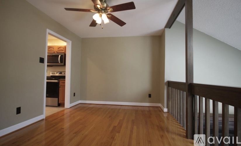 5416 Pinehurst Drive 3 Beds Townhouse for Rent - Photo gallery 3