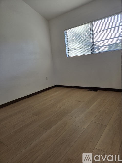 2124 5th Avenue 1 Apartment for Rent - Photo gallery 1