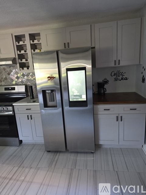 927 11Th Street 4 Beds Apartment for Rent
