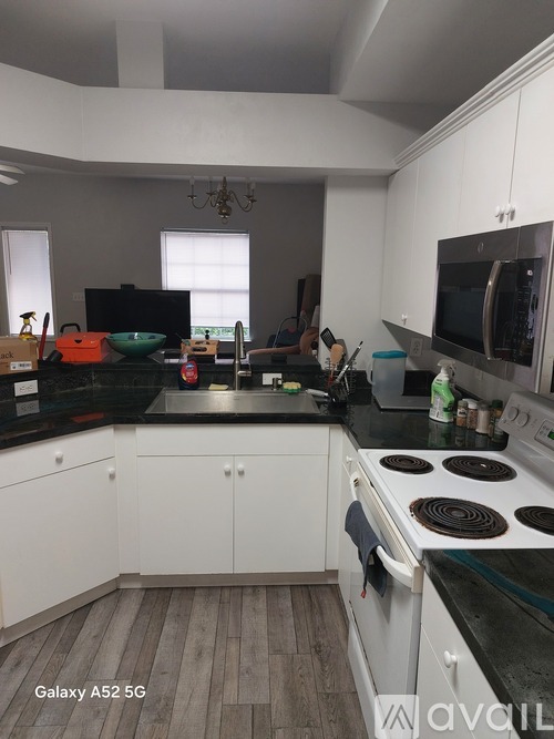 280 NW 50th Blvd 3 Beds Condo for Rent - Photo gallery 5