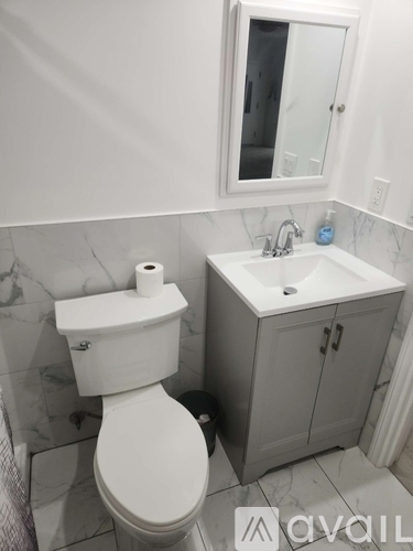 3687 2nd Avenue 4 Beds Single Family Home for Rent - Photo gallery 5