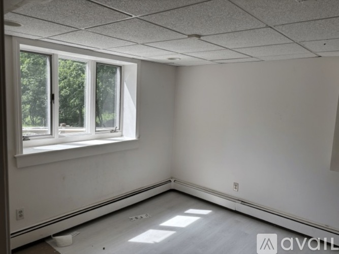 426 Conant Road 4 Beds Single Family Home for Rent - Photo gallery 5