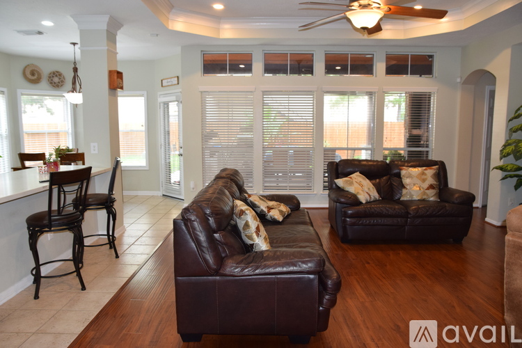 19319 Imperial Hills Drive 4 Beds Single Family Home for Rent - Photo gallery 5