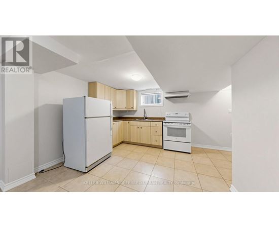#BSMT - 308 HENDON AVENUE 1 House for Rent - Photo gallery 4