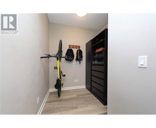 B504 - 5240 DUNDAS STREET 1 Apartment, Condo, Home for Rent - Photo gallery 3