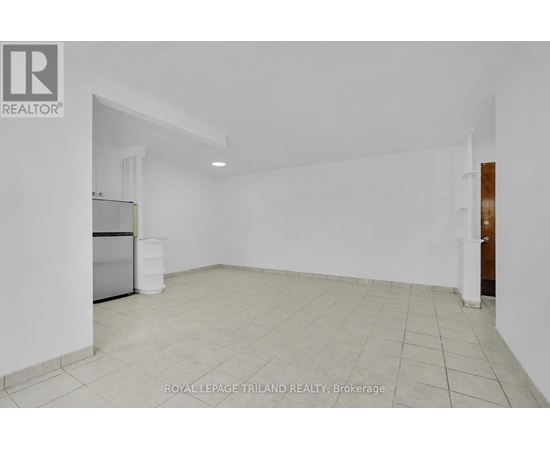 20 - 917 HAMILTON ROAD 2 Beds Home, Multifamily for Rent - Photo gallery 3