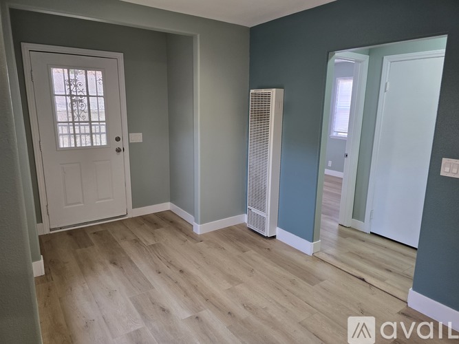 4561 Adenmoor Ave 2 Beds Apartment for Rent - Photo gallery 5