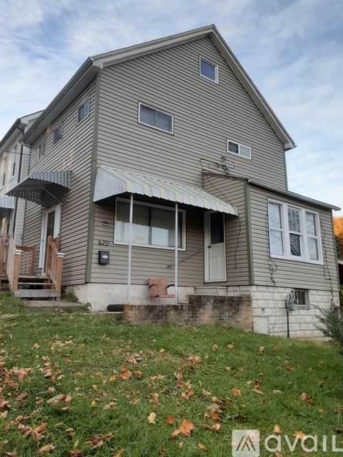 420 South 8th Street 3 Beds Single Family Home for Rent - Photo gallery 2