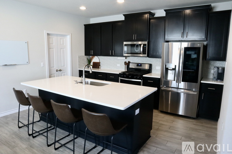 1609 Adobe Walls Way 3 Beds Single Family Home for Rent - Photo gallery 4