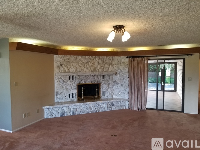 1118 E Fort Pierce Dr 3 Beds Single Family Home for Rent - Photo gallery 3