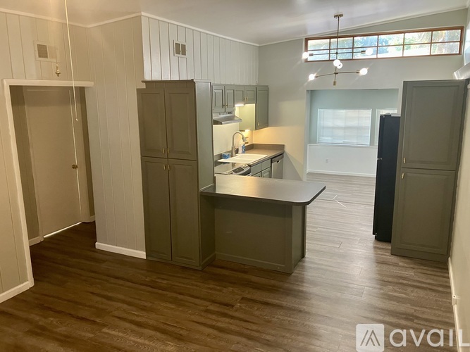 1306 12th Street 2 Beds Apartment for Rent - Photo gallery 3