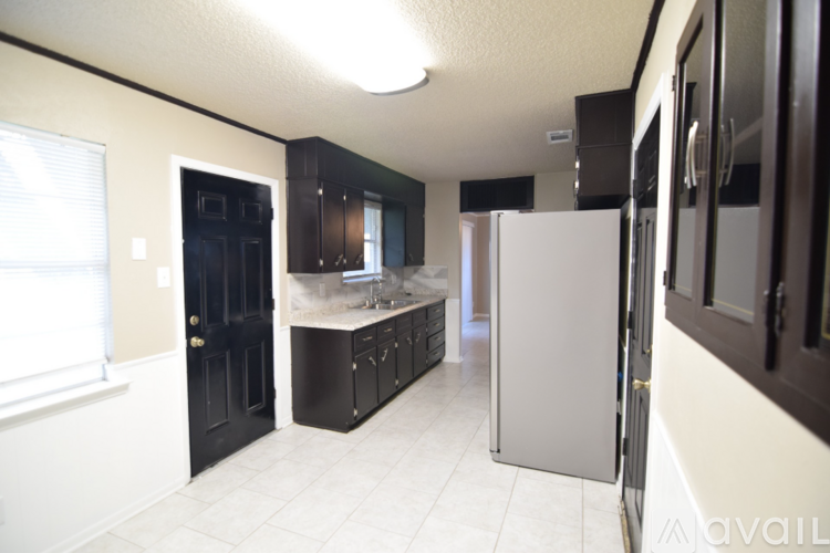 1003 Bonner Dr 3 Beds Single Family Home for Rent - Photo gallery 5