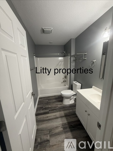 1072 Ozark Ave 3 Beds Single Family Home for Rent - Photo gallery 2
