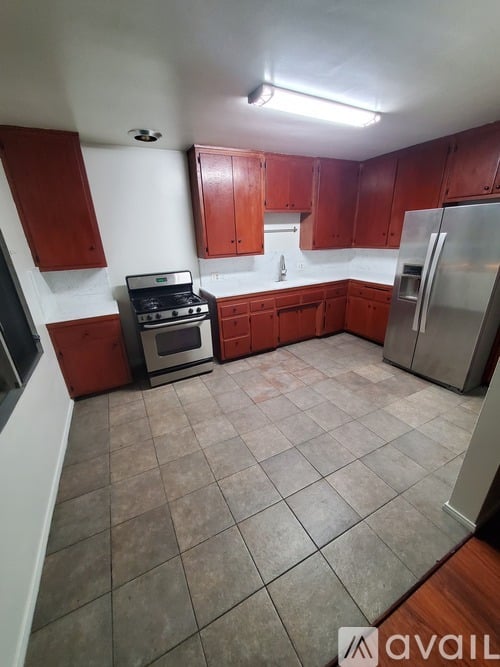 1325 E 7th St 2 Beds Condo for Rent - Photo gallery 2
