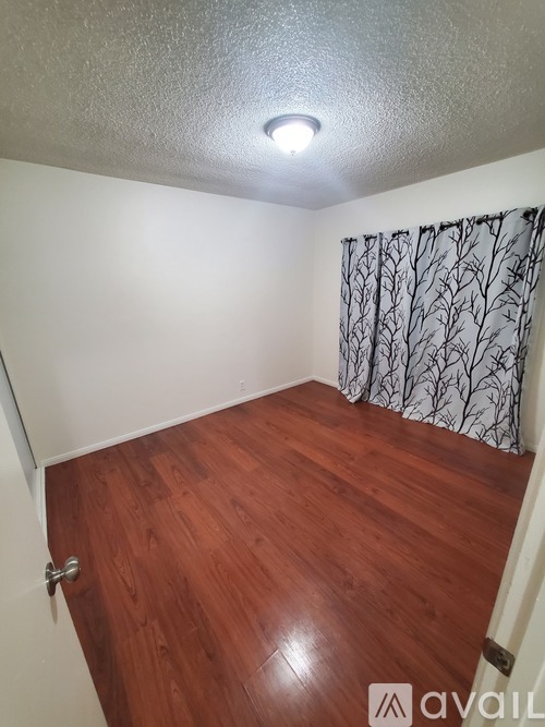 1325 E 7th St 2 Beds Condo for Rent - Photo gallery 5
