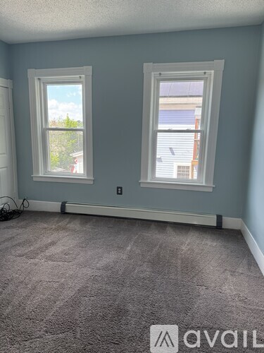 121 Eastern Ave 2 Beds Single Family Home for Rent - Photo gallery 4