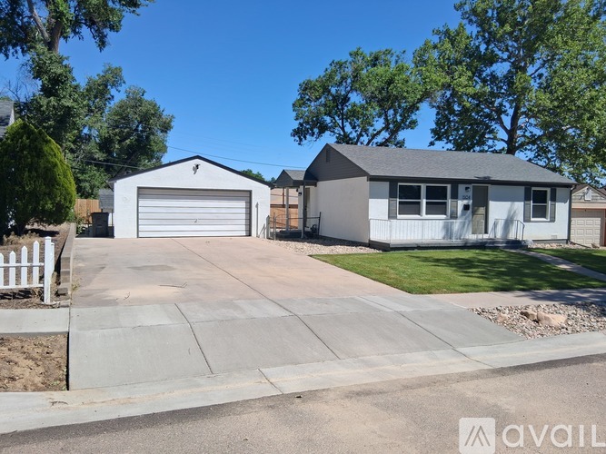1504 Zuni Road 2 Beds Single Family Home for Rent - Photo gallery 2