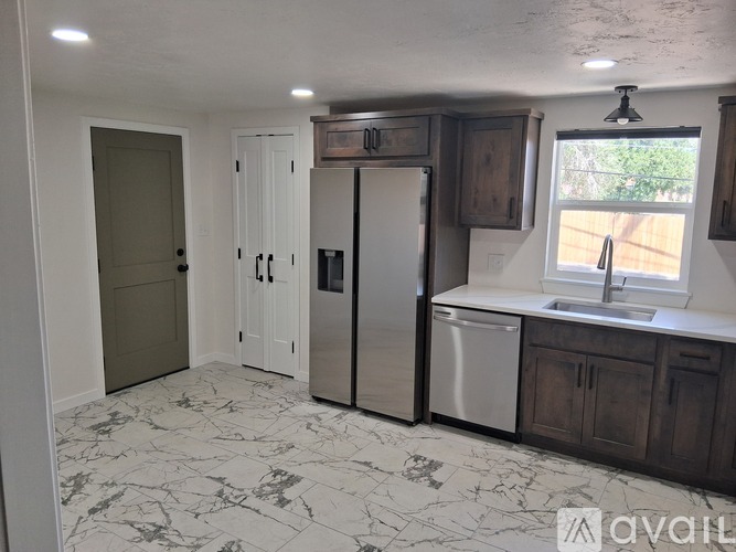 1504 Zuni Road 2 Beds Single Family Home for Rent - Photo gallery 4