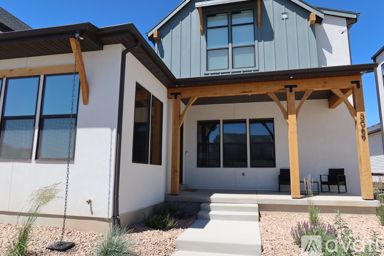 3069 N Stardew St 4 Beds Single Family Home for Rent - Photo gallery 2