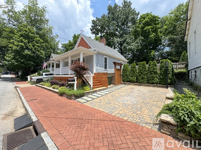 140 Short St SE 1 Single Family Home for Rent - Photo gallery 4